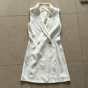 Aritzia White Vest 00 |Minimal Clean Girl Tailored Mini Dress look, quiet luxury